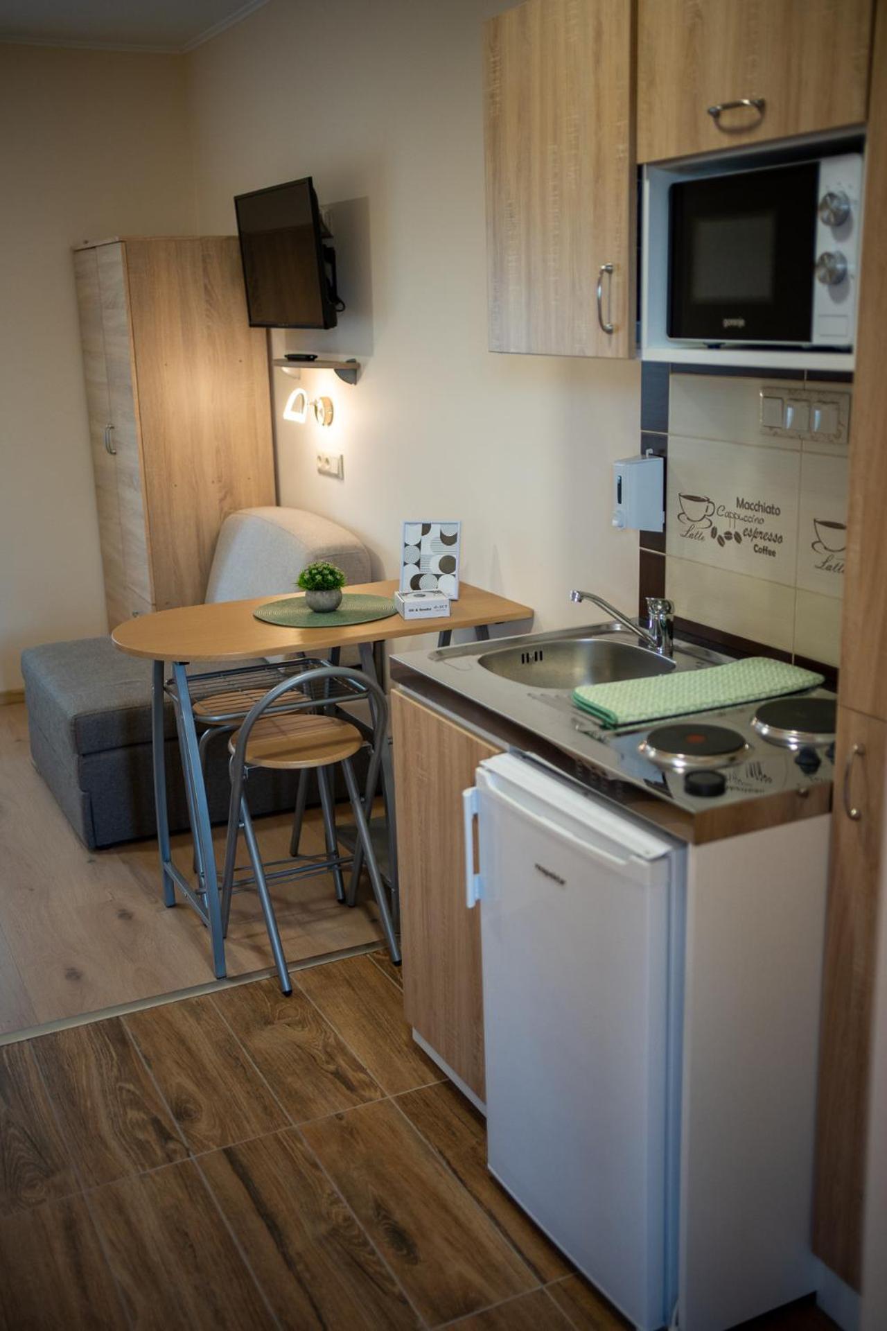 Holiday Apartmanhaz ยูลา ภายนอก รูปภาพ